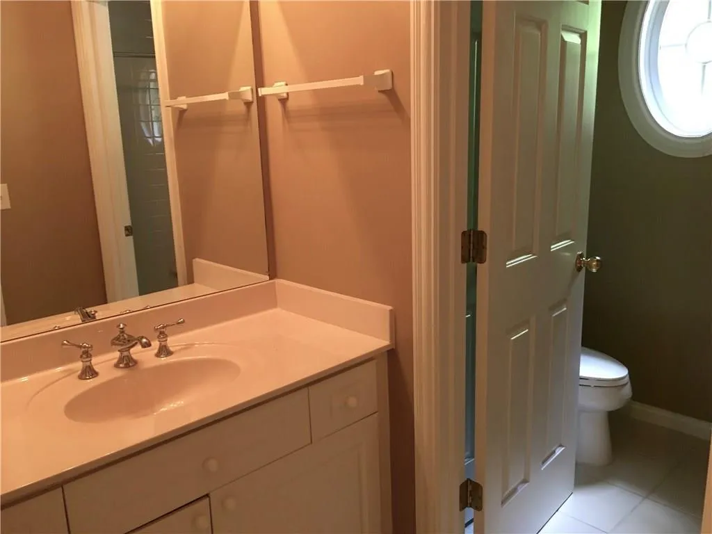 308 Crossing Valley Lane Unit 308, Atlanta, Georgia 30339, 4 Bedrooms Bedrooms, ,3 BathroomsBathrooms,Residential,Sold,308 Crossing Valley Lane Unit 308,5702782