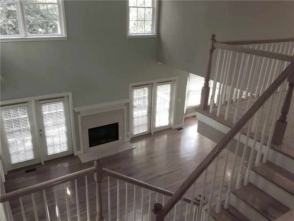 308 Crossing Valley Lane Unit 308, Atlanta, Georgia 30339, 4 Bedrooms Bedrooms, ,3 BathroomsBathrooms,Residential,Sold,308 Crossing Valley Lane Unit 308,5702782