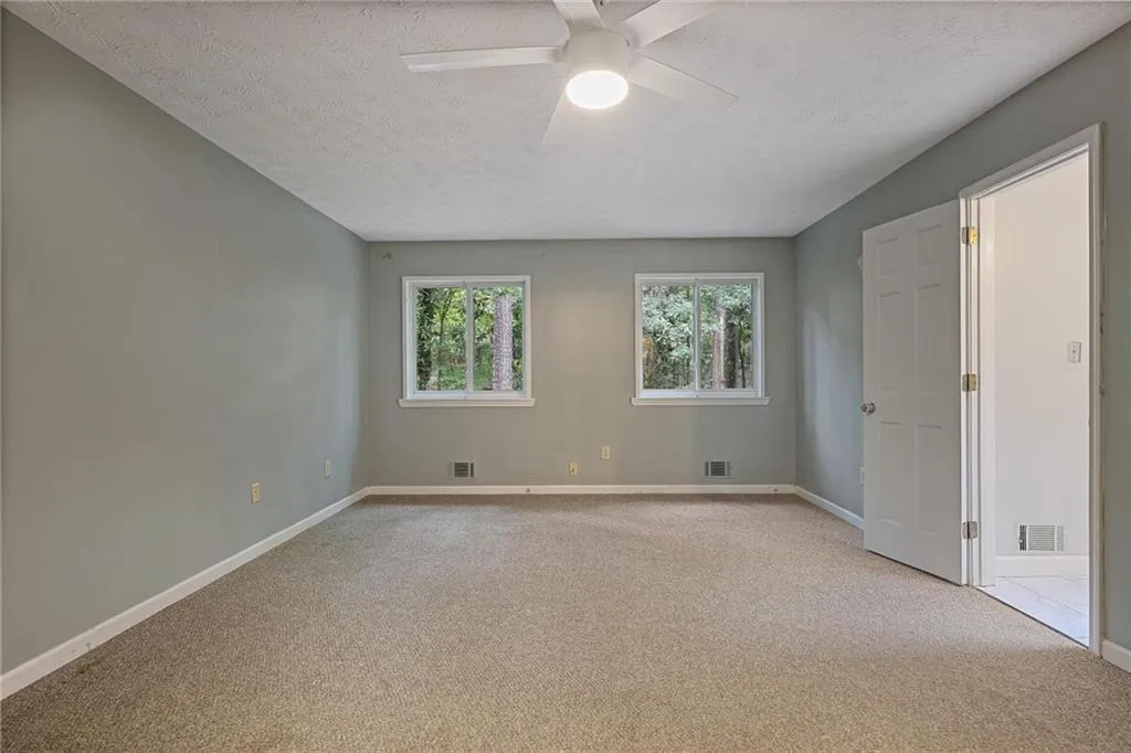 2792 Lansdowne Lane Se, Atlanta, Georgia 30339, 4 Bedrooms Bedrooms, ,3 BathroomsBathrooms,Residential,For Sale,2792 Lansdowne Lane Se,7642604