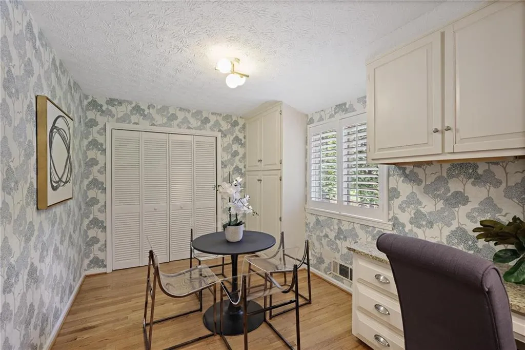 2792 Lansdowne Lane Se, Atlanta, Georgia 30339, 4 Bedrooms Bedrooms, ,3 BathroomsBathrooms,Residential,For Sale,2792 Lansdowne Lane Se,7642604