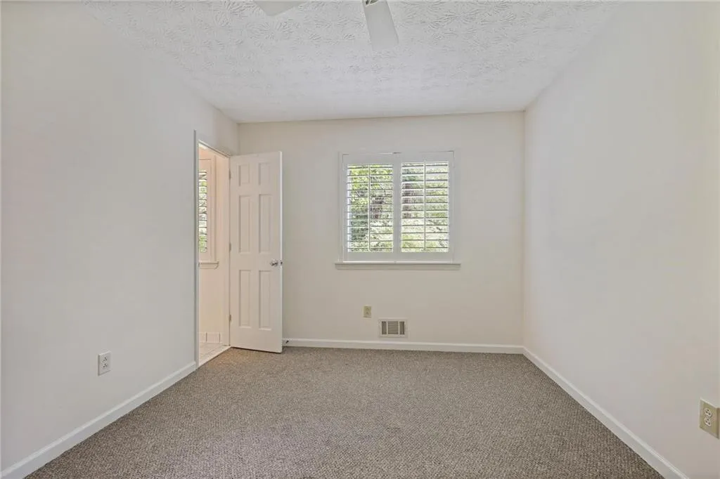 2792 Lansdowne Lane Se, Atlanta, Georgia 30339, 4 Bedrooms Bedrooms, ,3 BathroomsBathrooms,Residential,For Sale,2792 Lansdowne Lane Se,7642604