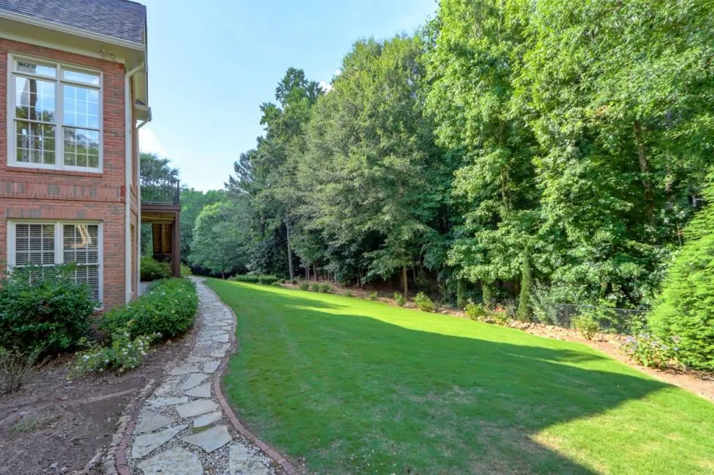 1635 Misty Oaks Drive, Sandy Springs, Georgia 30350, 6 Bedrooms Bedrooms, ,6 BathroomsBathrooms,Residential,Sold,1635 Misty Oaks Drive,6900674