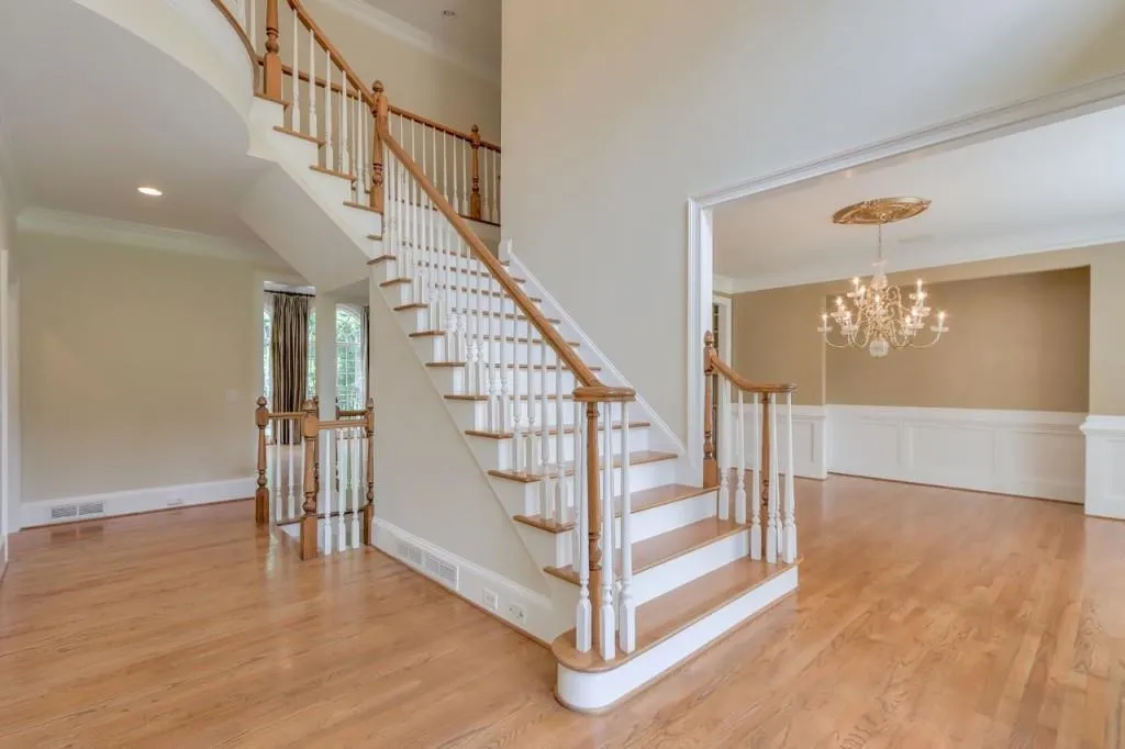 1635 Misty Oaks Drive, Sandy Springs, Georgia 30350, 6 Bedrooms Bedrooms, ,6 BathroomsBathrooms,Residential,Sold,1635 Misty Oaks Drive,6900674