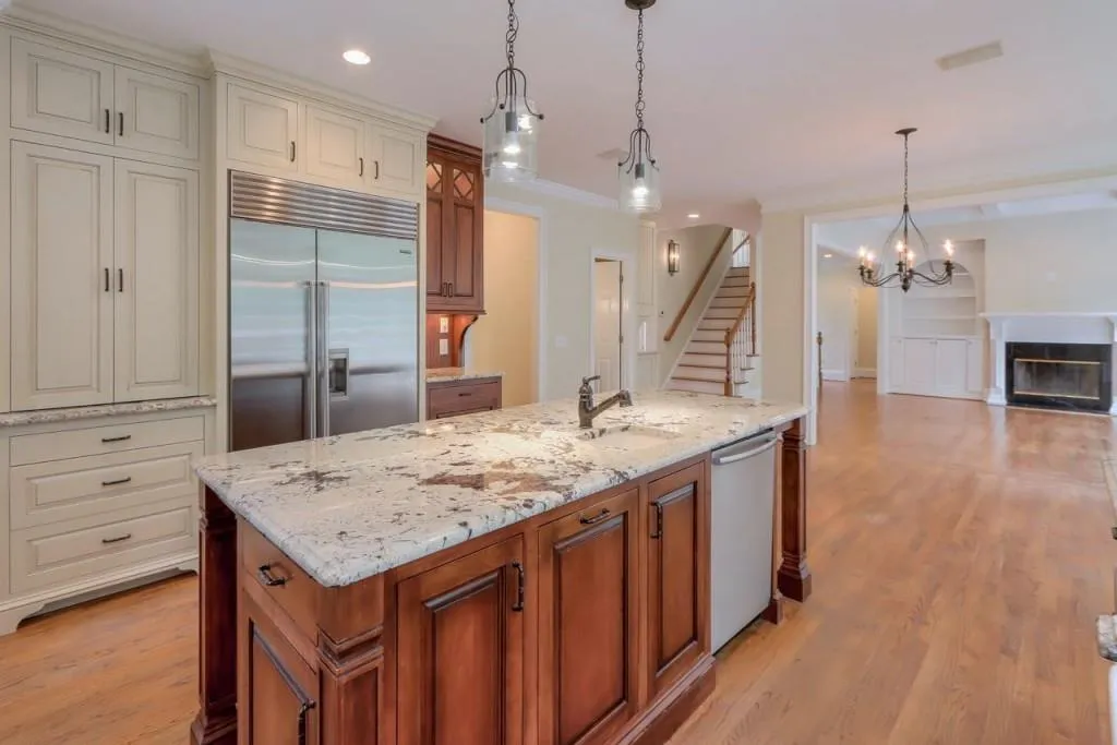 1635 Misty Oaks Drive, Sandy Springs, Georgia 30350, 6 Bedrooms Bedrooms, ,6 BathroomsBathrooms,Residential,Sold,1635 Misty Oaks Drive,6900674