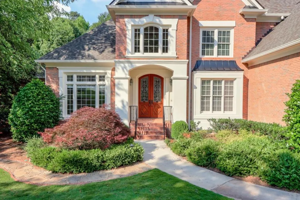 1635 Misty Oaks Drive, Sandy Springs, Georgia 30350, 6 Bedrooms Bedrooms, ,6 BathroomsBathrooms,Residential,Sold,1635 Misty Oaks Drive,6900674