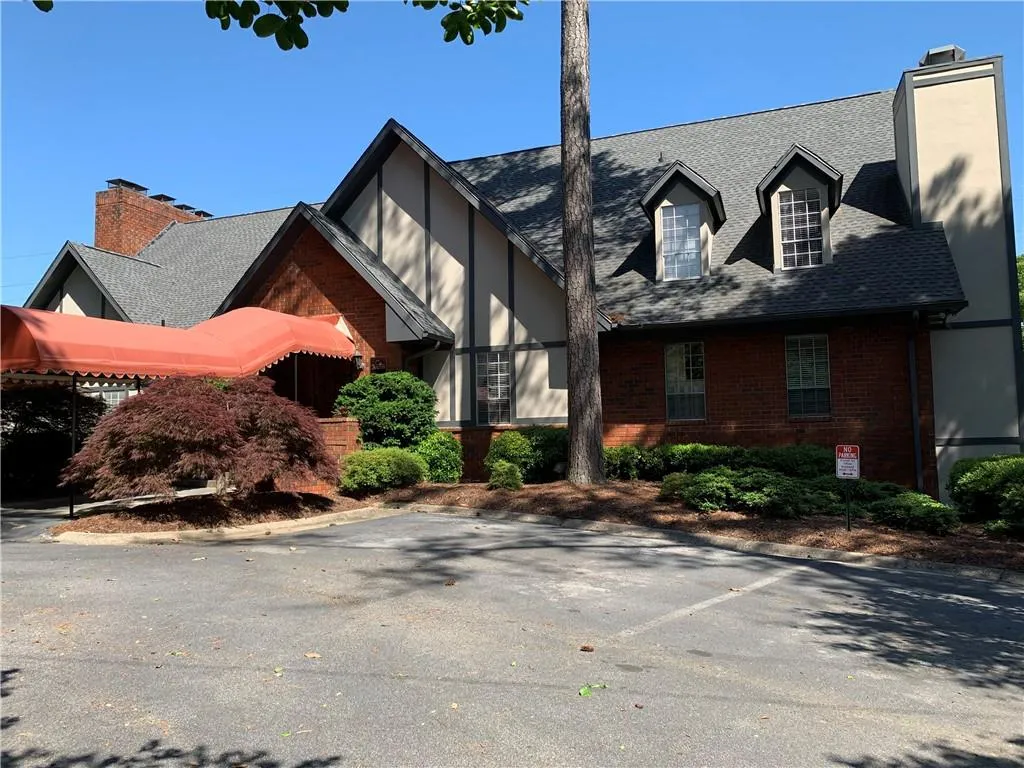 6851 Roswell Road Unit J7, Atlanta, Georgia 30328, 2 Bedrooms Bedrooms, ,2 BathroomsBathrooms,Residential,Sold,6851 Roswell Road Unit J7,6880509