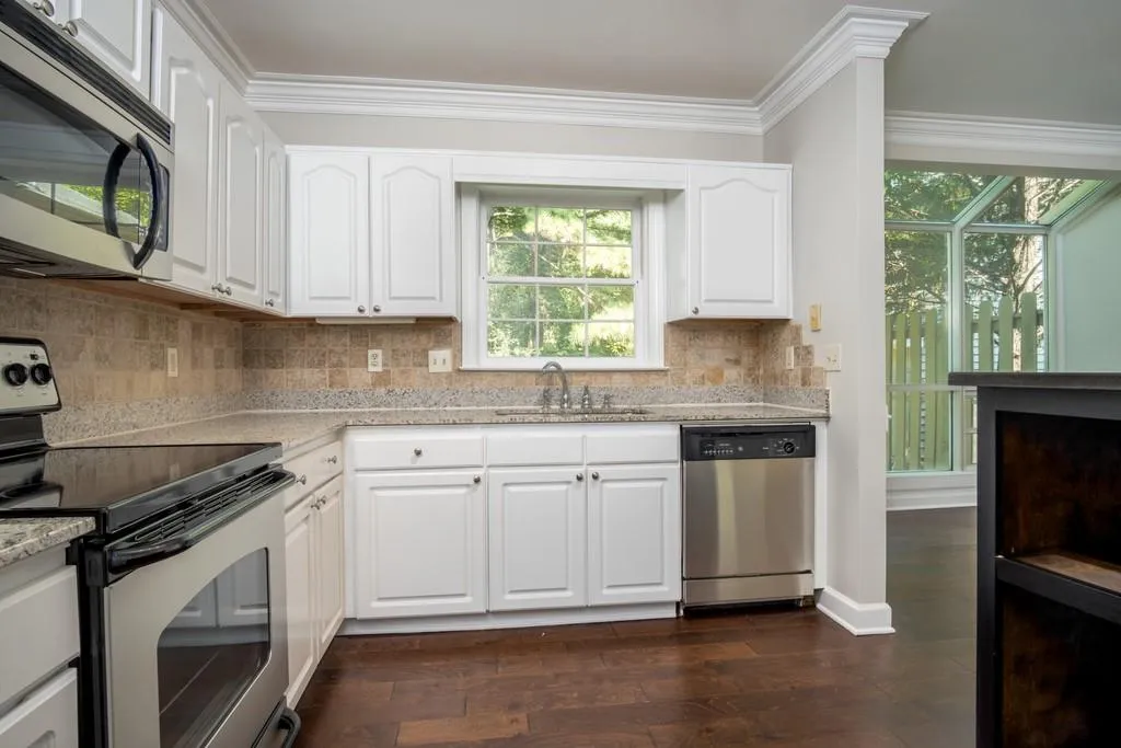 50 Mount Vernon Circle Unit 50, Atlanta, Georgia 30338, 2 Bedrooms Bedrooms, ,2 BathroomsBathrooms,Residential,Sold,50 Mount Vernon Circle Unit 50,6618842