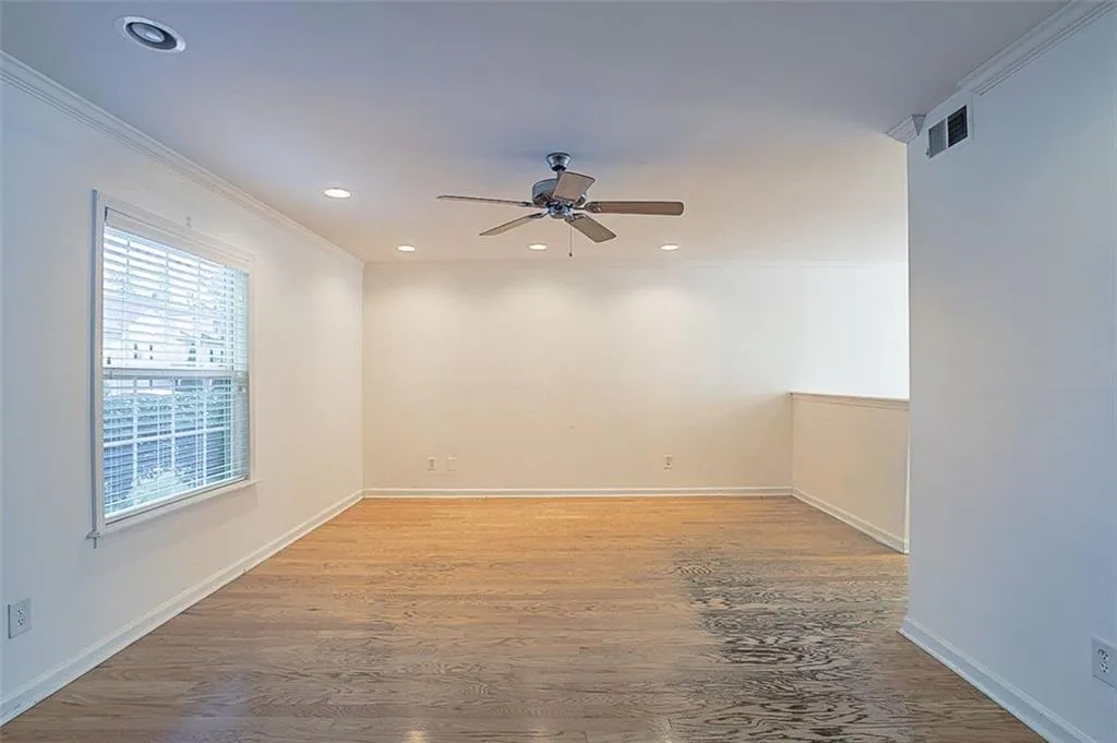 1404 Brighton Point, Atlanta, Georgia 30328, 3 Bedrooms Bedrooms, ,2 BathroomsBathrooms,Residential,Sold,1404 Brighton Point,6967149