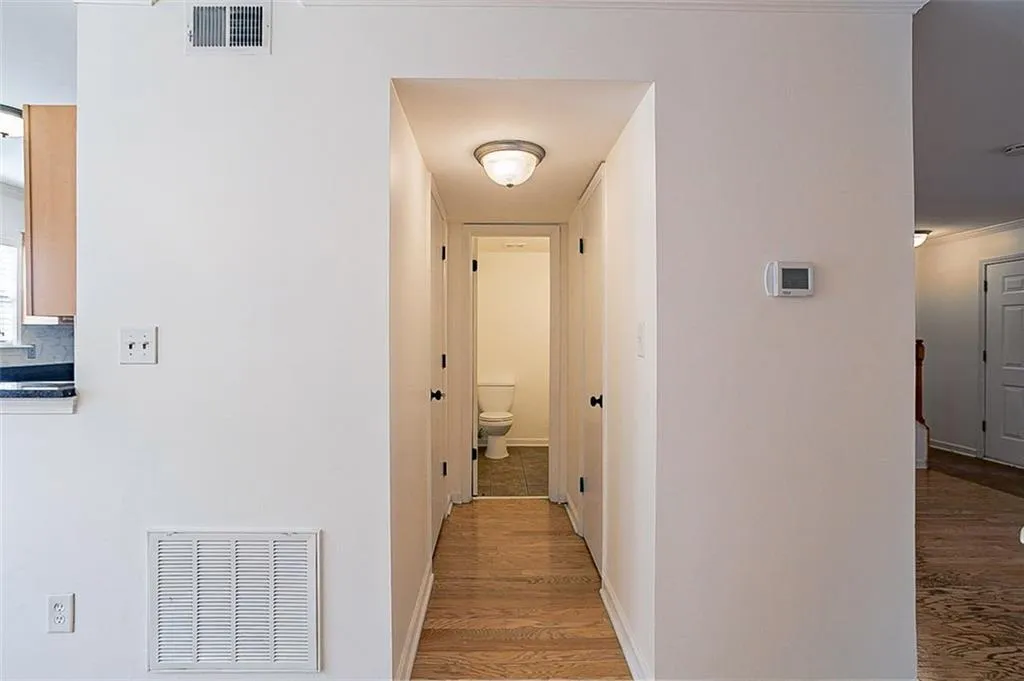 1404 Brighton Point, Atlanta, Georgia 30328, 3 Bedrooms Bedrooms, ,2 BathroomsBathrooms,Residential,Sold,1404 Brighton Point,6967149