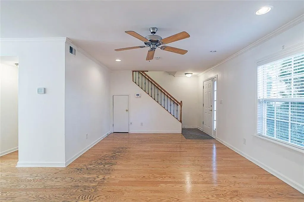 1404 Brighton Point, Atlanta, Georgia 30328, 3 Bedrooms Bedrooms, ,2 BathroomsBathrooms,Residential,Sold,1404 Brighton Point,6967149