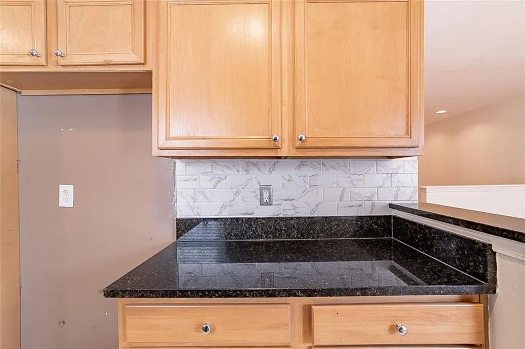 1404 Brighton Point, Atlanta, Georgia 30328, 3 Bedrooms Bedrooms, ,2 BathroomsBathrooms,Residential,Sold,1404 Brighton Point,6967149