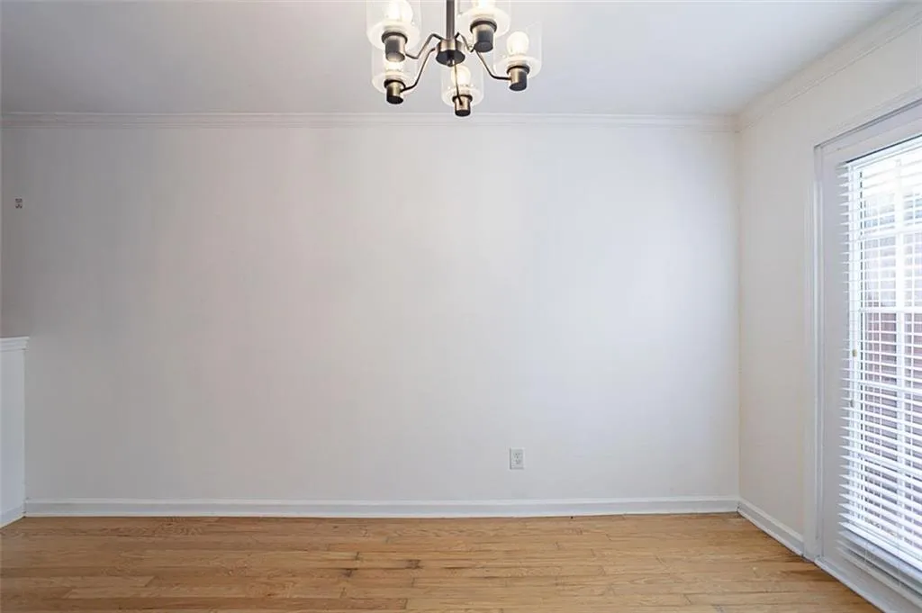 1404 Brighton Point, Atlanta, Georgia 30328, 3 Bedrooms Bedrooms, ,2 BathroomsBathrooms,Residential,Sold,1404 Brighton Point,6967149