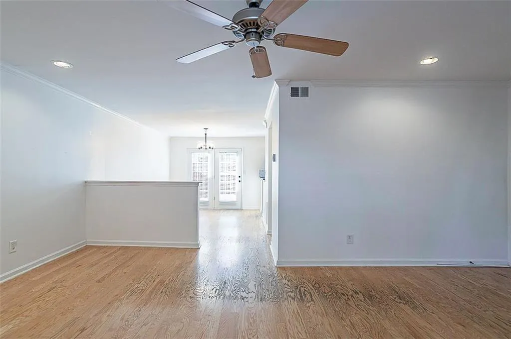 1404 Brighton Point, Atlanta, Georgia 30328, 3 Bedrooms Bedrooms, ,2 BathroomsBathrooms,Residential,Sold,1404 Brighton Point,6967149