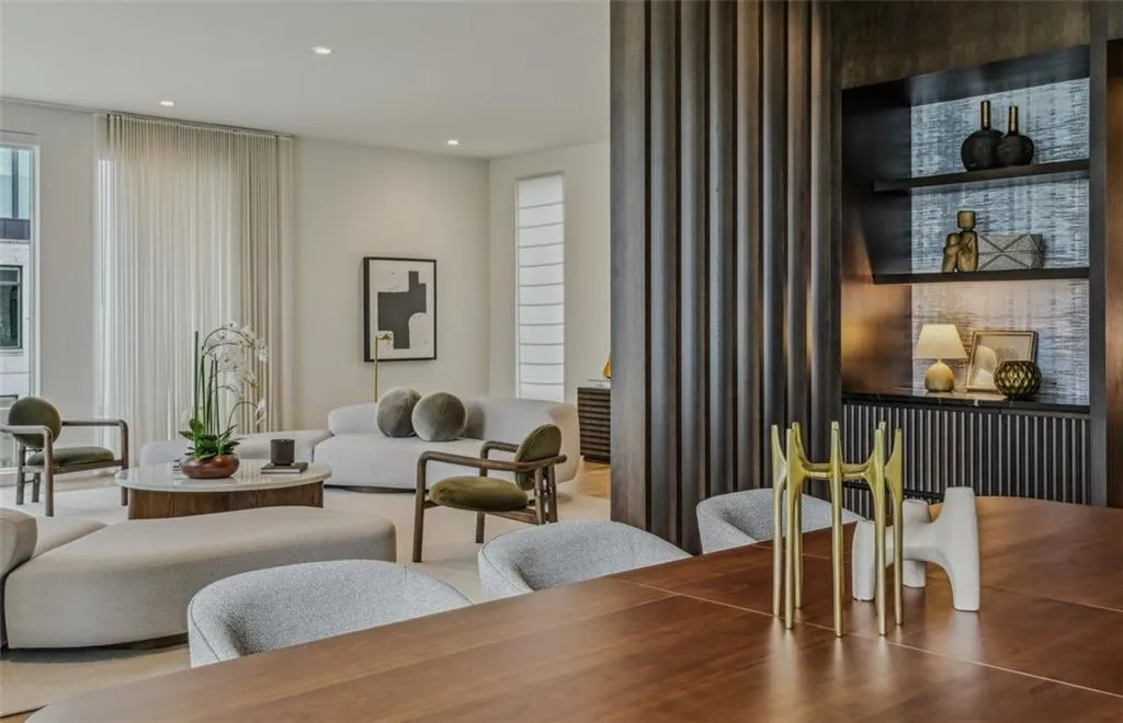 1301 Peachtree Street Ne Unit 4l, Atlanta, Georgia 30309, 3 Bedrooms Bedrooms, ,3 BathroomsBathrooms,Residential,For Sale,1301 Peachtree Street Ne Unit 4l,7600680
