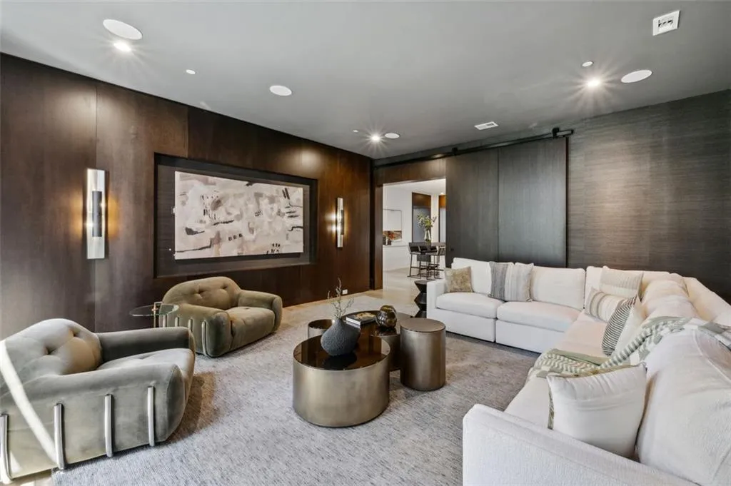 1301 Peachtree Street Ne Unit 4l, Atlanta, Georgia 30309, 3 Bedrooms Bedrooms, ,3 BathroomsBathrooms,Residential,For Sale,1301 Peachtree Street Ne Unit 4l,7600680