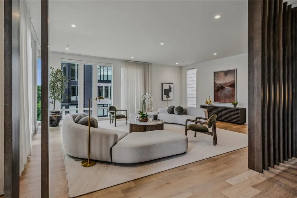 1301 Peachtree Street Ne Unit 4l, Atlanta, Georgia 30309, 3 Bedrooms Bedrooms, ,3 BathroomsBathrooms,Residential,For Sale,1301 Peachtree Street Ne Unit 4l,7600680