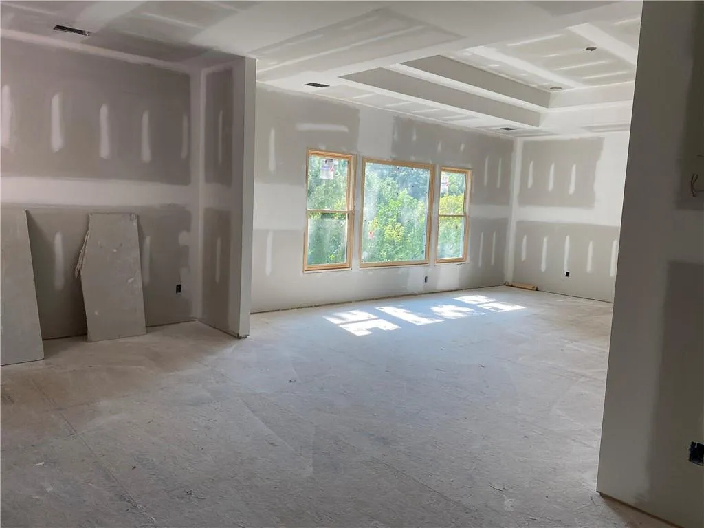 5915 Brookgreen Road, Sandy Springs, Georgia 30328, 5 Bedrooms Bedrooms, ,5 BathroomsBathrooms,Residential,Sold,5915 Brookgreen Road,6813604