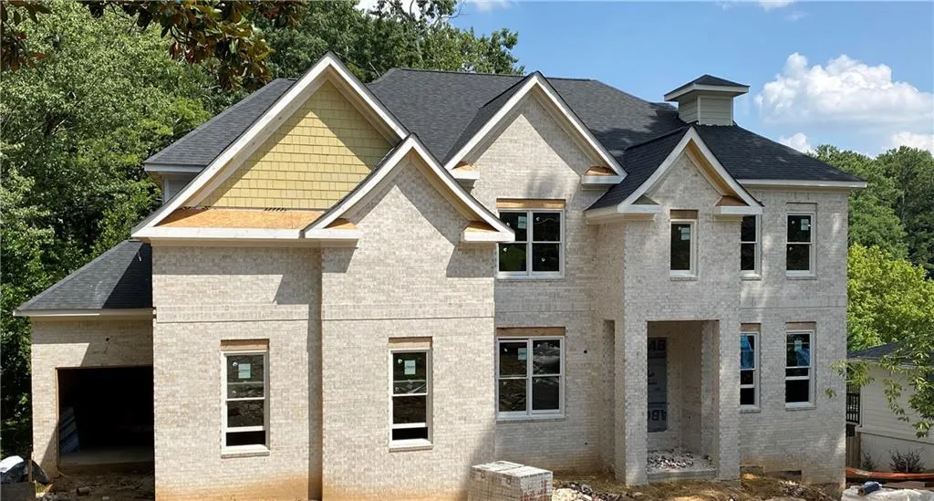 5915 Brookgreen Road, Sandy Springs, Georgia 30328, 5 Bedrooms Bedrooms, ,5 BathroomsBathrooms,Residential,Sold,5915 Brookgreen Road,6813604