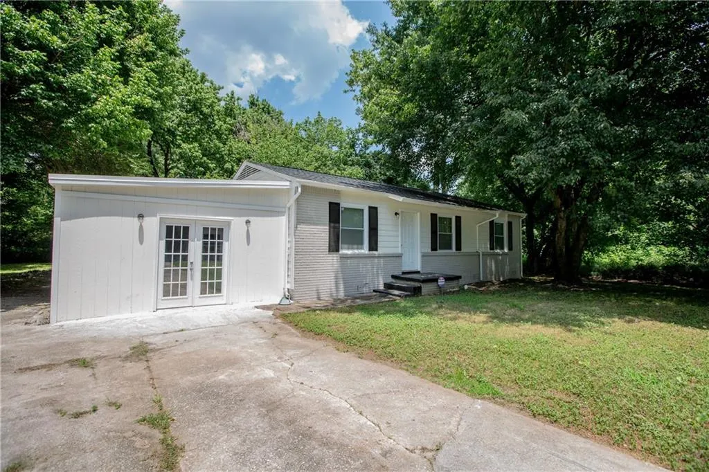 1024 Natham Drive Se, Atlanta, Georgia 30315, 3 Bedrooms Bedrooms, ,1 BathroomBathrooms,Residential,Sold,1024 Natham Drive Se,6580324