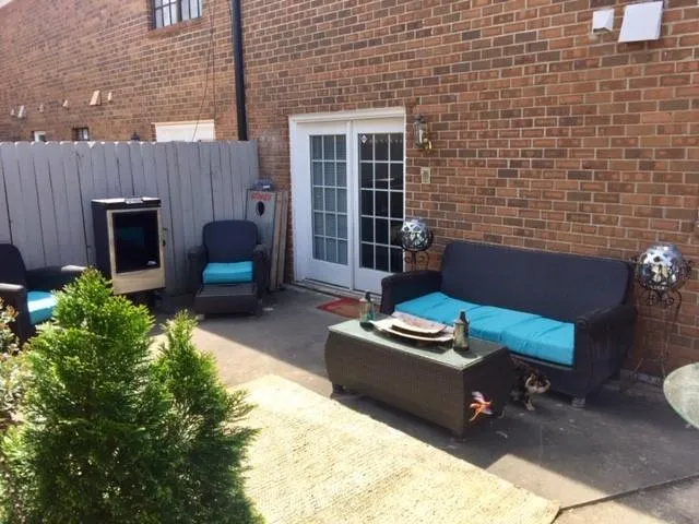 270 Winding River Drive Unit D, Sandy Springs, Georgia 30350, 2 Bedrooms Bedrooms, ,2 BathroomsBathrooms,Residential,Sold,270 Winding River Drive Unit D,6538069