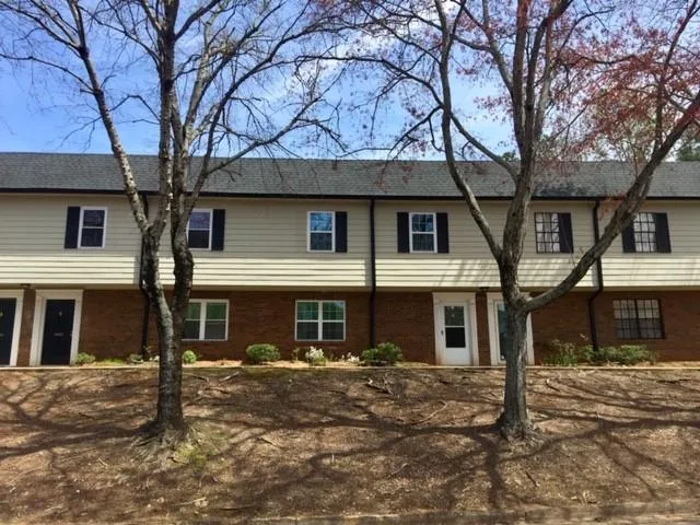 270 Winding River Drive Unit D, Sandy Springs, Georgia 30350, 2 Bedrooms Bedrooms, ,2 BathroomsBathrooms,Residential,Sold,270 Winding River Drive Unit D,6538069