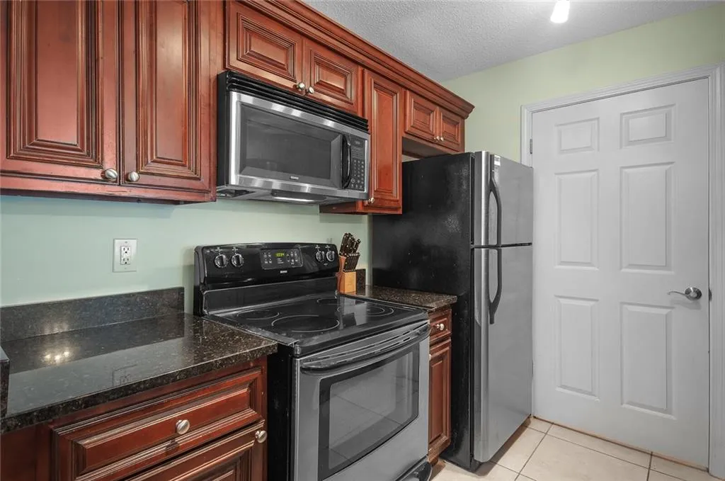 7303 Santa Fe Parkway, Atlanta, Georgia 30350, 2 Bedrooms Bedrooms, ,2 BathroomsBathrooms,Residential,Sold,7303 Santa Fe Parkway,6758269