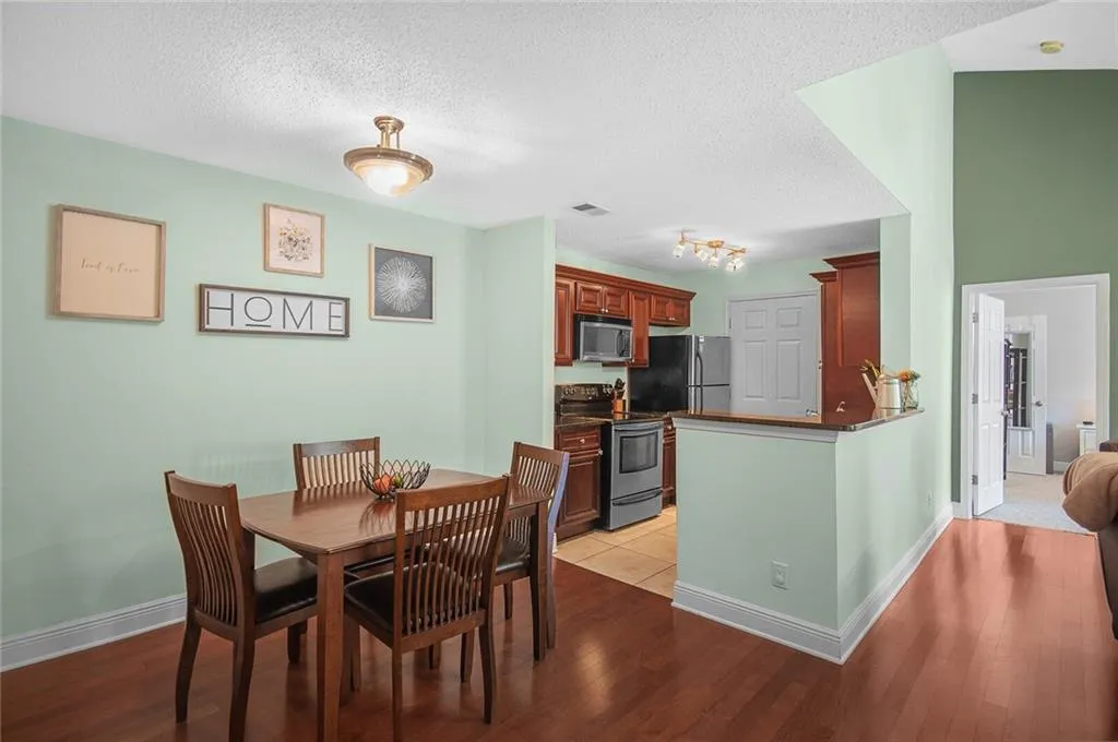 7303 Santa Fe Parkway, Atlanta, Georgia 30350, 2 Bedrooms Bedrooms, ,2 BathroomsBathrooms,Residential,Sold,7303 Santa Fe Parkway,6758269