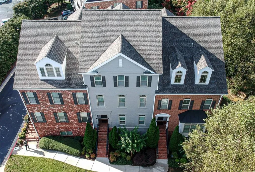 224 Le Gran View, Atlanta, Georgia 30328, 3 Bedrooms Bedrooms, ,2 BathroomsBathrooms,Residential,Sold,224 Le Gran View,6945803