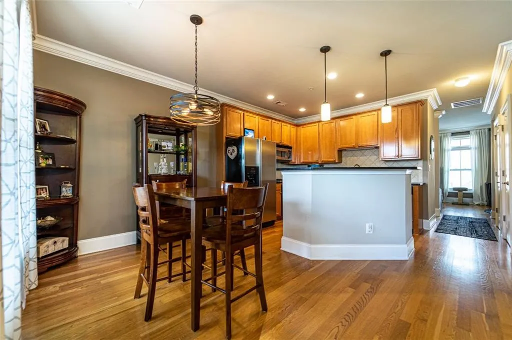 224 Le Gran View, Atlanta, Georgia 30328, 3 Bedrooms Bedrooms, ,2 BathroomsBathrooms,Residential,Sold,224 Le Gran View,6945803