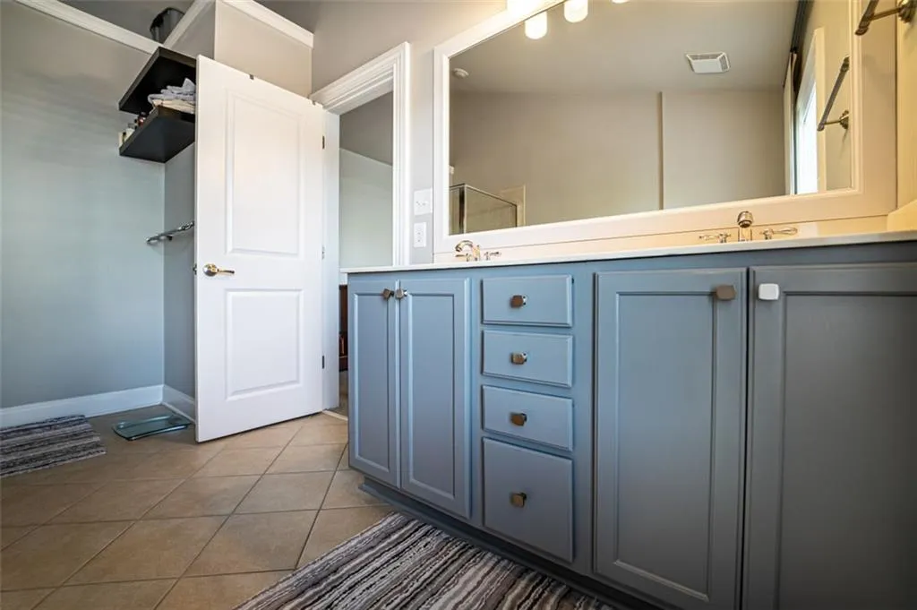 224 Le Gran View, Atlanta, Georgia 30328, 3 Bedrooms Bedrooms, ,2 BathroomsBathrooms,Residential,Sold,224 Le Gran View,6945803