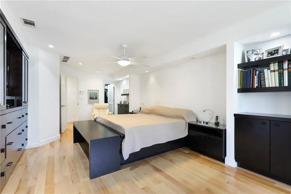 565 Tanacrest Circle, Sandy Springs, Georgia 30328, 5 Bedrooms Bedrooms, ,3 BathroomsBathrooms,Residential,Sold,565 Tanacrest Circle,7016580