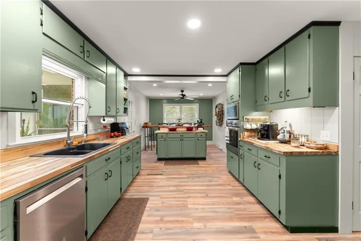 1170