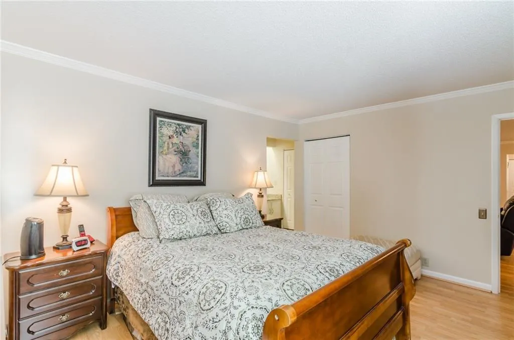 86 Dunwoody Springs Drive Unit 86, Sandy Springs, Georgia 30328, 3 Bedrooms Bedrooms, ,2 BathroomsBathrooms,Residential,Sold,86 Dunwoody Springs Drive Unit 86,5691914