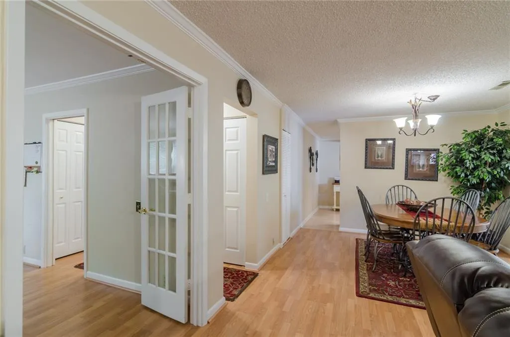 86 Dunwoody Springs Drive Unit 86, Sandy Springs, Georgia 30328, 3 Bedrooms Bedrooms, ,2 BathroomsBathrooms,Residential,Sold,86 Dunwoody Springs Drive Unit 86,5691914