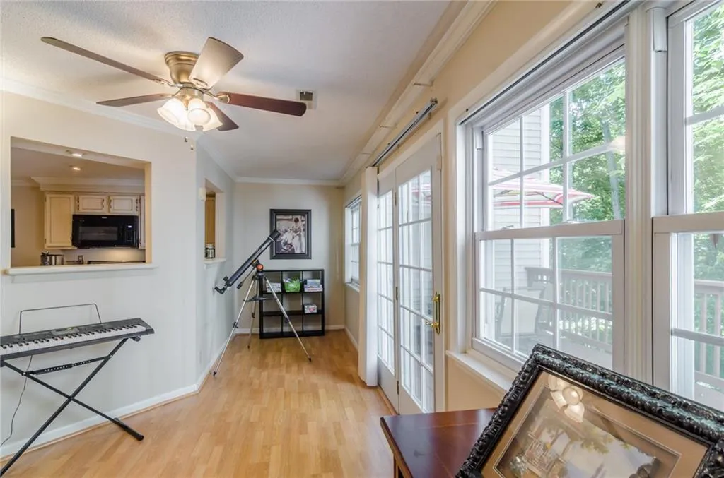 86 Dunwoody Springs Drive Unit 86, Sandy Springs, Georgia 30328, 3 Bedrooms Bedrooms, ,2 BathroomsBathrooms,Residential,Sold,86 Dunwoody Springs Drive Unit 86,5691914