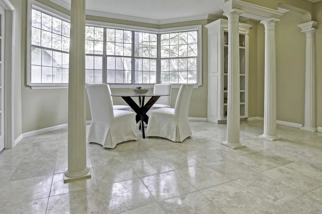 2499 Peachtree Road Ne Unit 201, Atlanta, Georgia 30305, 2 Bedrooms Bedrooms, ,2 BathroomsBathrooms,Residential,Sold,2499 Peachtree Road Ne Unit 201,5773165