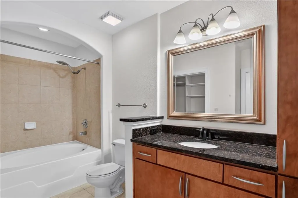 3445 Stratford Road Ne Unit 2307, Atlanta, Georgia 30326, 2 Bedrooms Bedrooms, 0 ,2 BathroomsBathrooms,Residential,For Sale,3445 Stratford Road Ne Unit 2307,7832340