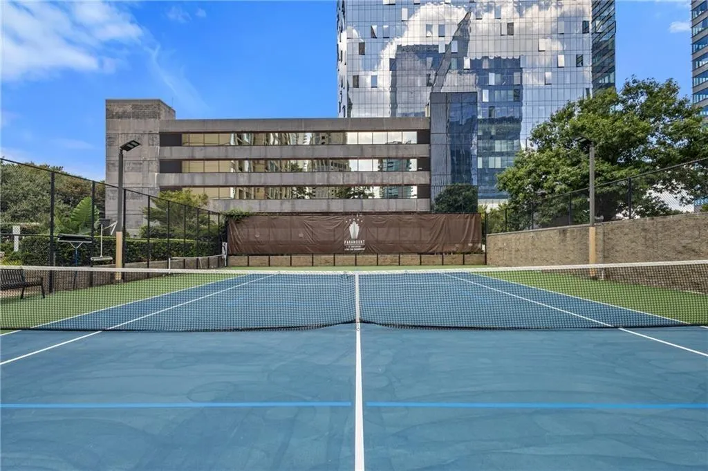 3445 Stratford Road Ne Unit 2307, Atlanta, Georgia 30326, 2 Bedrooms Bedrooms, 0 ,2 BathroomsBathrooms,Residential,For Sale,3445 Stratford Road Ne Unit 2307,7832340
