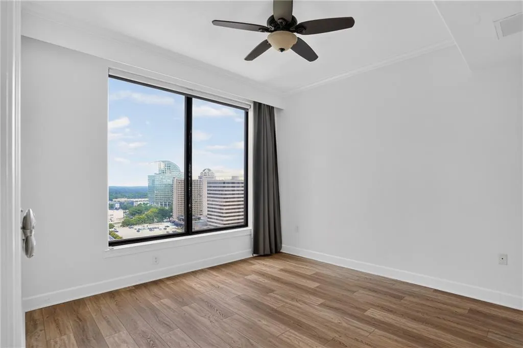 3445 Stratford Road Ne Unit 2307, Atlanta, Georgia 30326, 2 Bedrooms Bedrooms, 0 ,2 BathroomsBathrooms,Residential,For Sale,3445 Stratford Road Ne Unit 2307,7832340