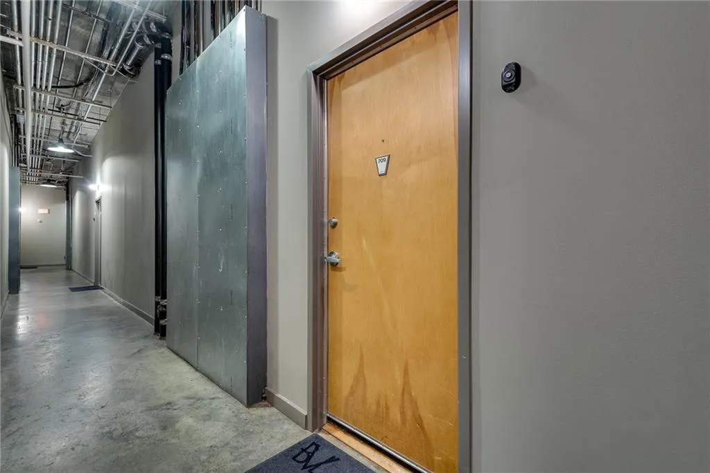 Entrance to property