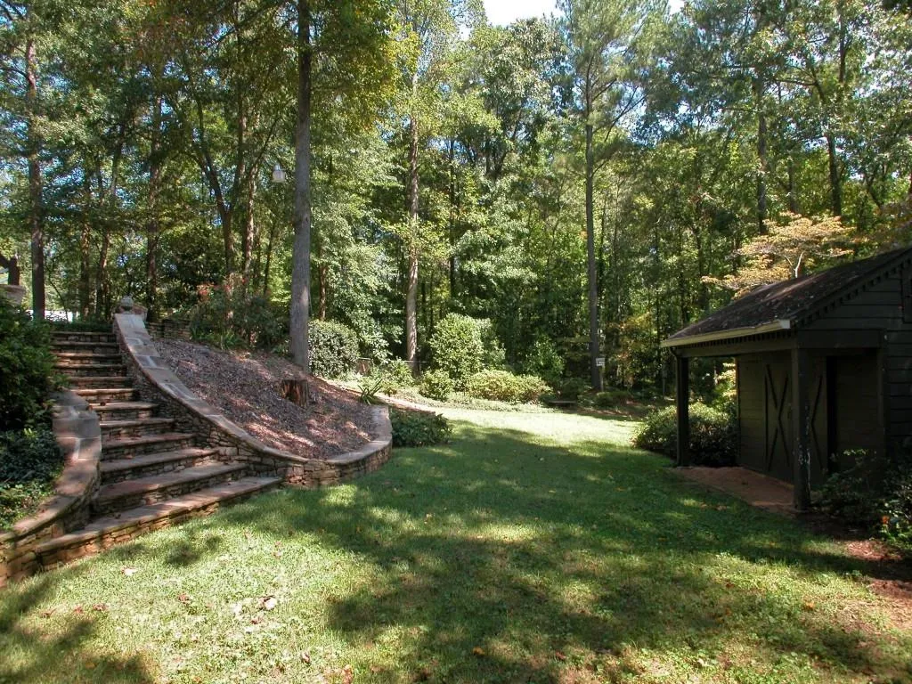 635 Wyncourtney Drive, Sandy Springs, Georgia 30328, 3 Bedrooms Bedrooms, ,2 BathroomsBathrooms,Residential,Sold,635 Wyncourtney Drive,5594542