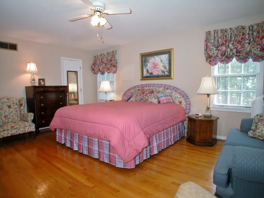 635 Wyncourtney Drive, Sandy Springs, Georgia 30328, 3 Bedrooms Bedrooms, ,2 BathroomsBathrooms,Residential,Sold,635 Wyncourtney Drive,5594542