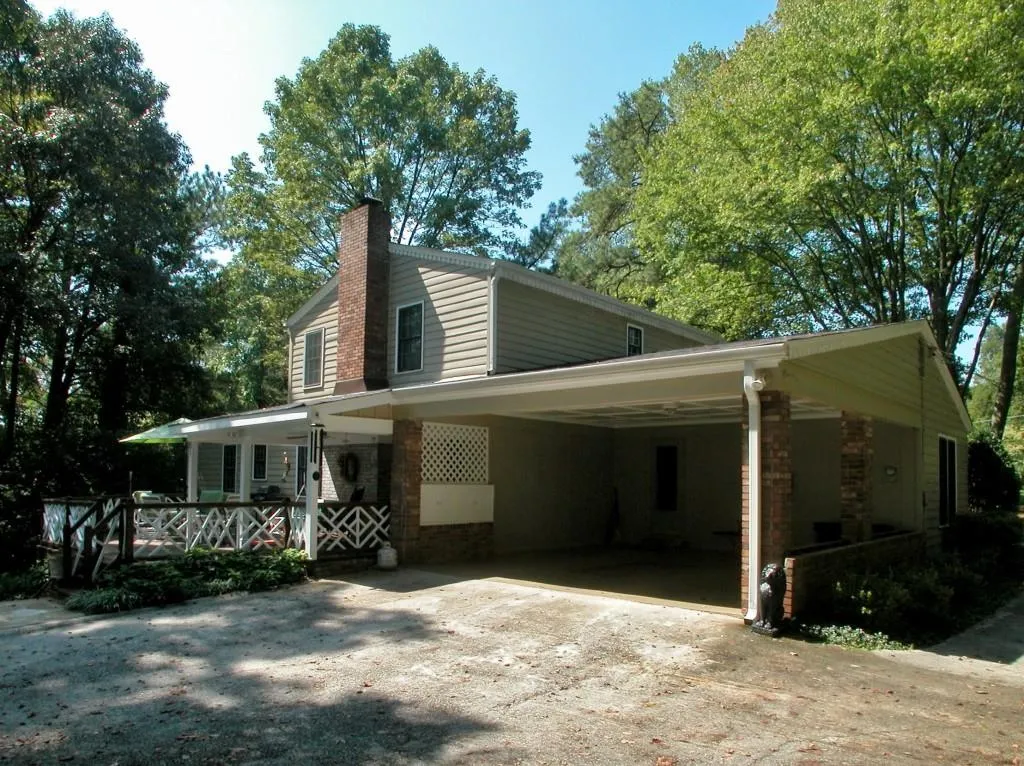 635 Wyncourtney Drive, Sandy Springs, Georgia 30328, 3 Bedrooms Bedrooms, ,2 BathroomsBathrooms,Residential,Sold,635 Wyncourtney Drive,5594542