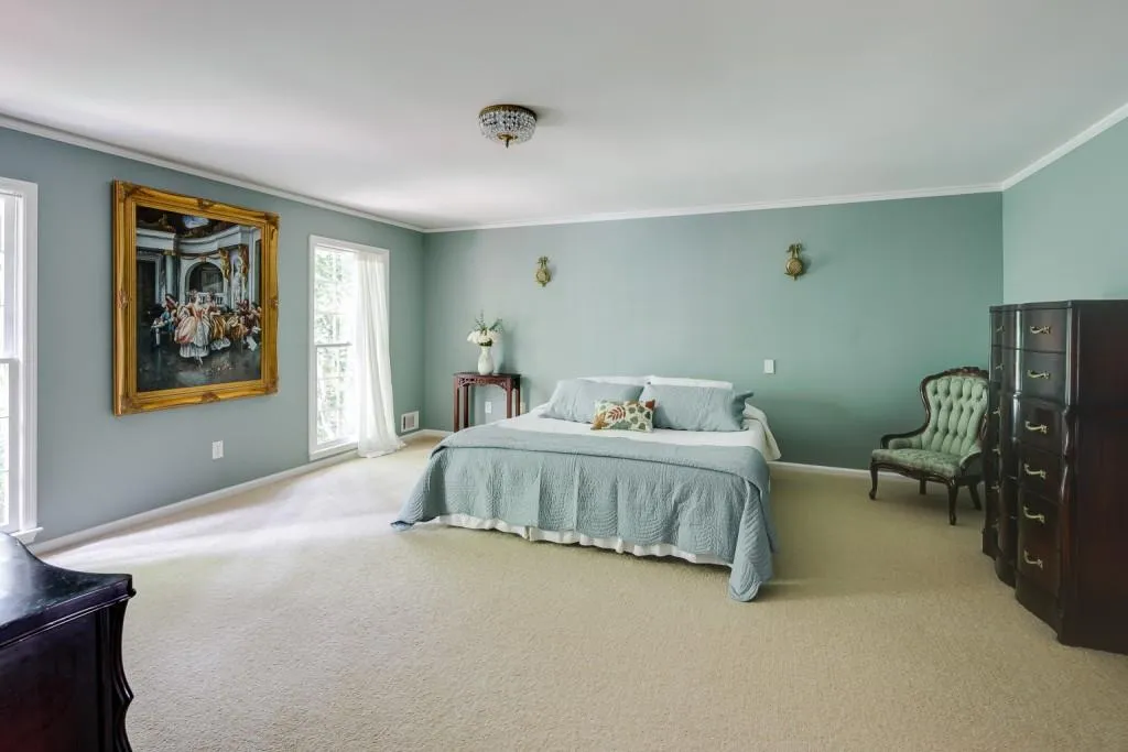 3195 Spalding Drive, Atlanta, Georgia 30350, 5 Bedrooms Bedrooms, ,4 BathroomsBathrooms,Residential,Sold,3195 Spalding Drive,7201899