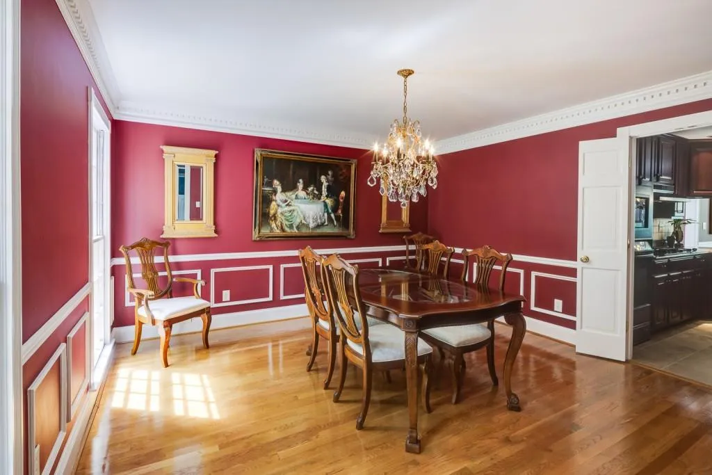 3195 Spalding Drive, Atlanta, Georgia 30350, 5 Bedrooms Bedrooms, ,4 BathroomsBathrooms,Residential,Sold,3195 Spalding Drive,7201899