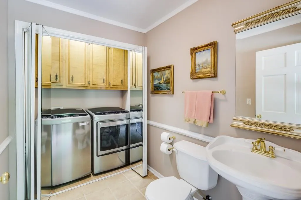 3195 Spalding Drive, Atlanta, Georgia 30350, 5 Bedrooms Bedrooms, ,4 BathroomsBathrooms,Residential,Sold,3195 Spalding Drive,7201899