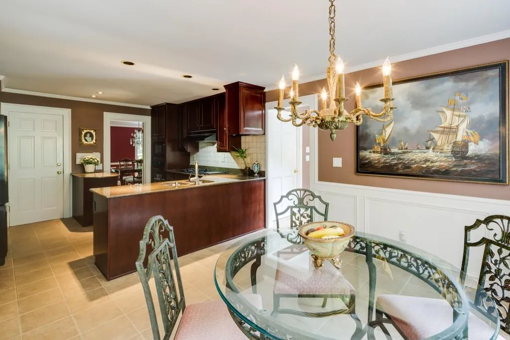 3195 Spalding Drive, Atlanta, Georgia 30350, 5 Bedrooms Bedrooms, ,4 BathroomsBathrooms,Residential,Sold,3195 Spalding Drive,7201899