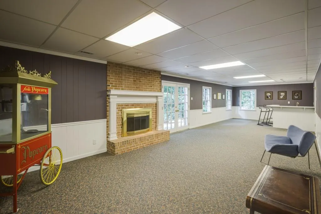 3195 Spalding Drive, Atlanta, Georgia 30350, 5 Bedrooms Bedrooms, ,4 BathroomsBathrooms,Residential,Sold,3195 Spalding Drive,7201899