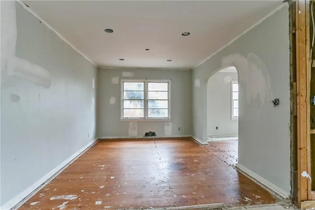 5535 Sherrell Drive, Atlanta, Georgia 30342, 3 Bedrooms Bedrooms, ,2 BathroomsBathrooms,Residential,Sold,5535 Sherrell Drive,6511433