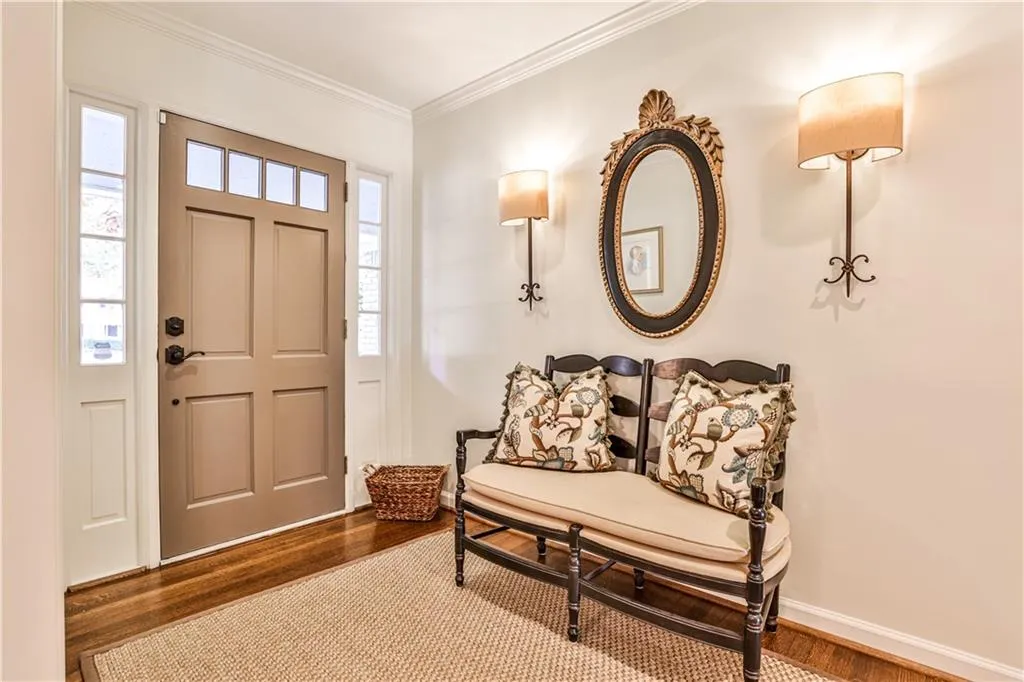 4750 Brinkley Lane, Atlanta, Georgia 30342, 3 Bedrooms Bedrooms, ,2 BathroomsBathrooms,Residential,Sold,4750 Brinkley Lane,7137083